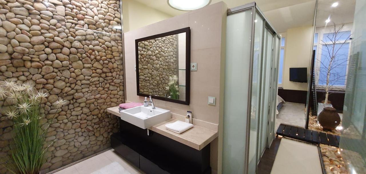 Lux Premier Apartment Apartment *